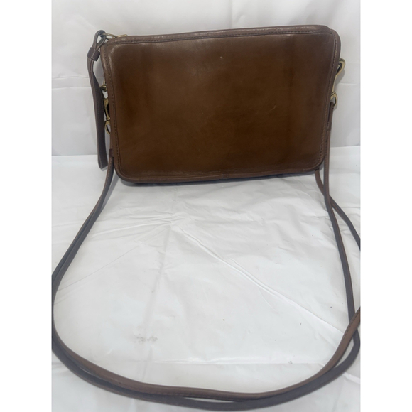 Coach Handbags - Vintage Coac NYC Bonnie Cashin Coach Basic Bag Saddle Brown Handbag Double Strap